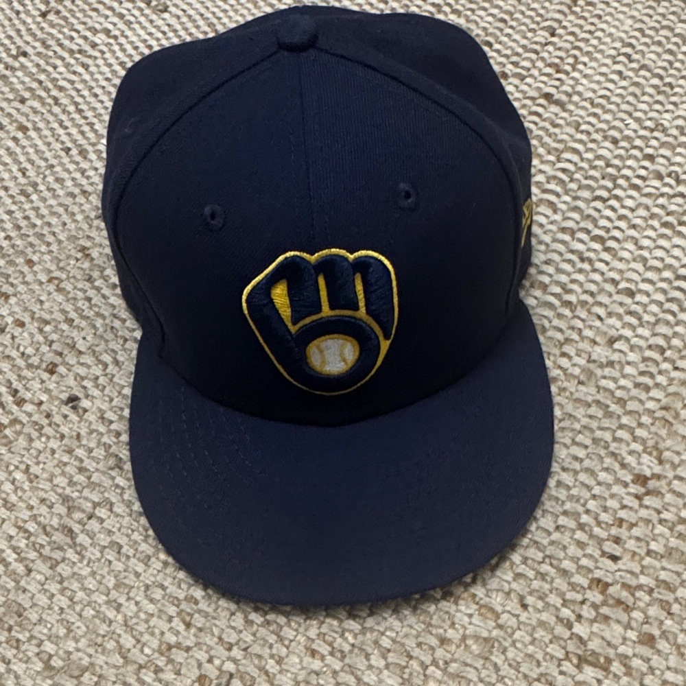 Milwaukee Brewers Navy Blue Baseball !official field Cap BRAND NEW!